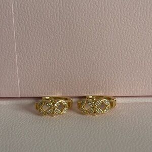 Back in stock !! 24 gold plated earrings